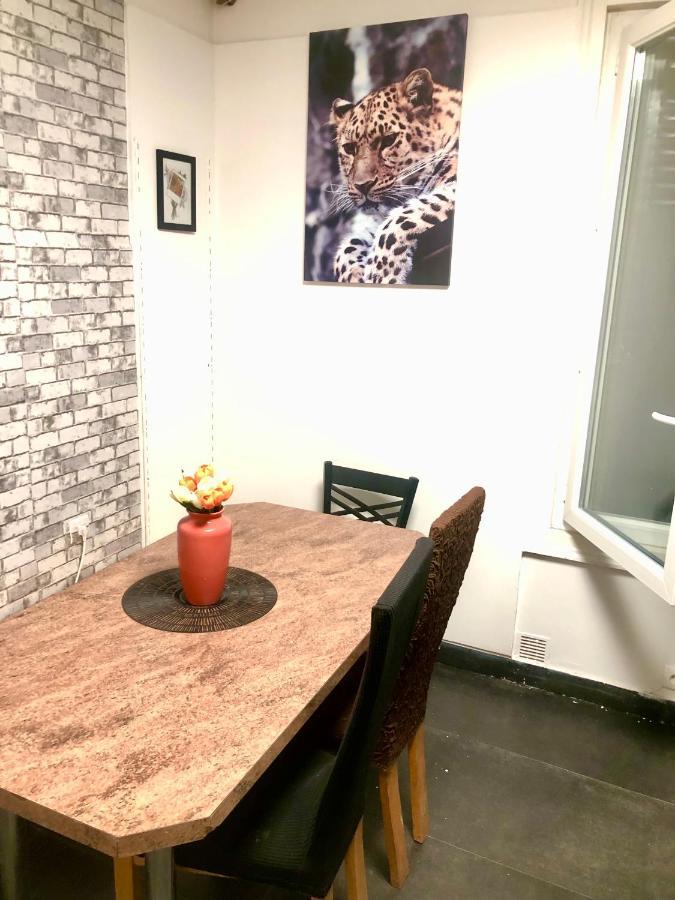 Paris Visit - Business - Tourism Apartment Créteil Екстериор снимка