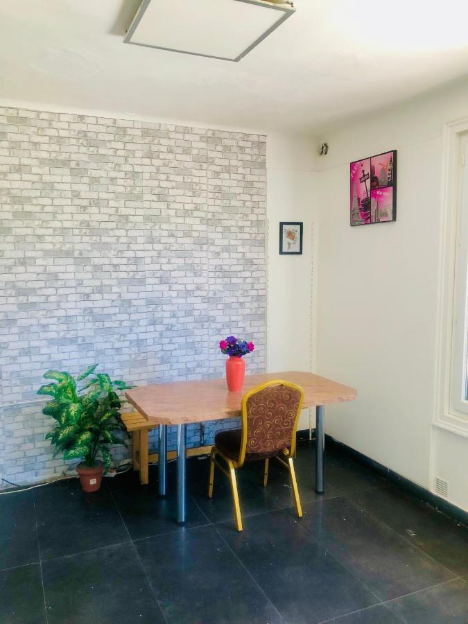 Paris Visit - Business - Tourism Apartment Créteil Екстериор снимка